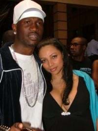 Lola Omotayo Confirms She Is Three Months Pregnant For Peter Okoye Of Psquare
